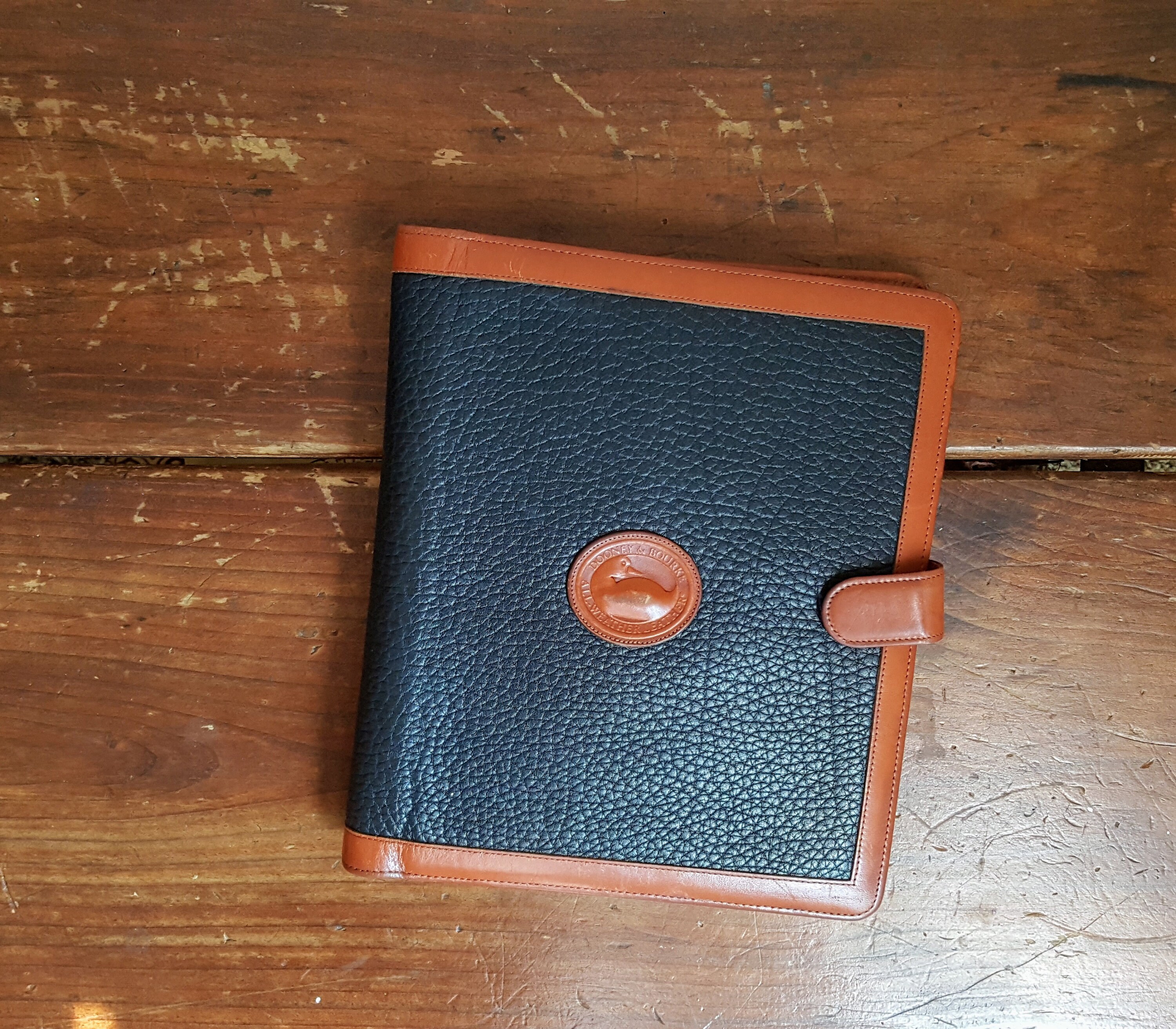 dooney and bourke agenda planner