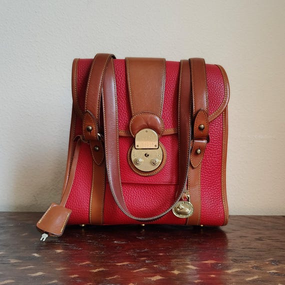 Red Dooney & Bourke R207 Lockhart Shopper Tote with Key