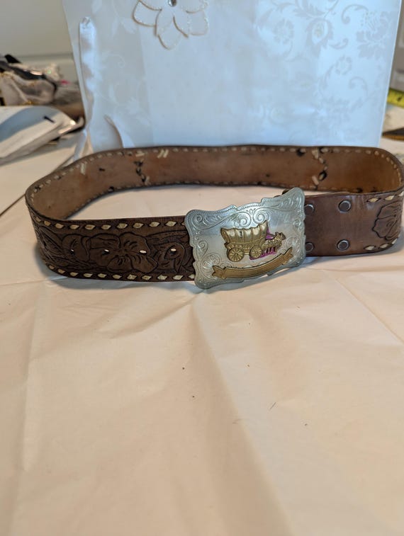 South Western Coin Silver Belt Buckle Wagon Horse and Tooled  display picture 1