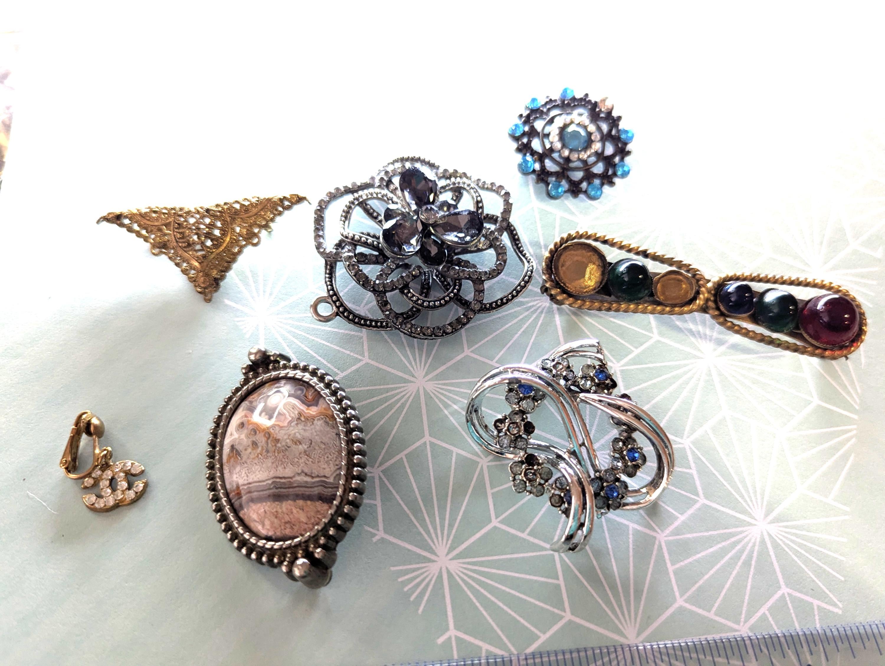 Expertise de bijoux anciens : quelles étapes