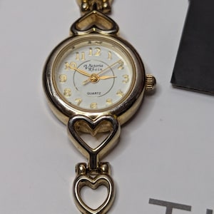 Victoria rhein watch quartz hotsell