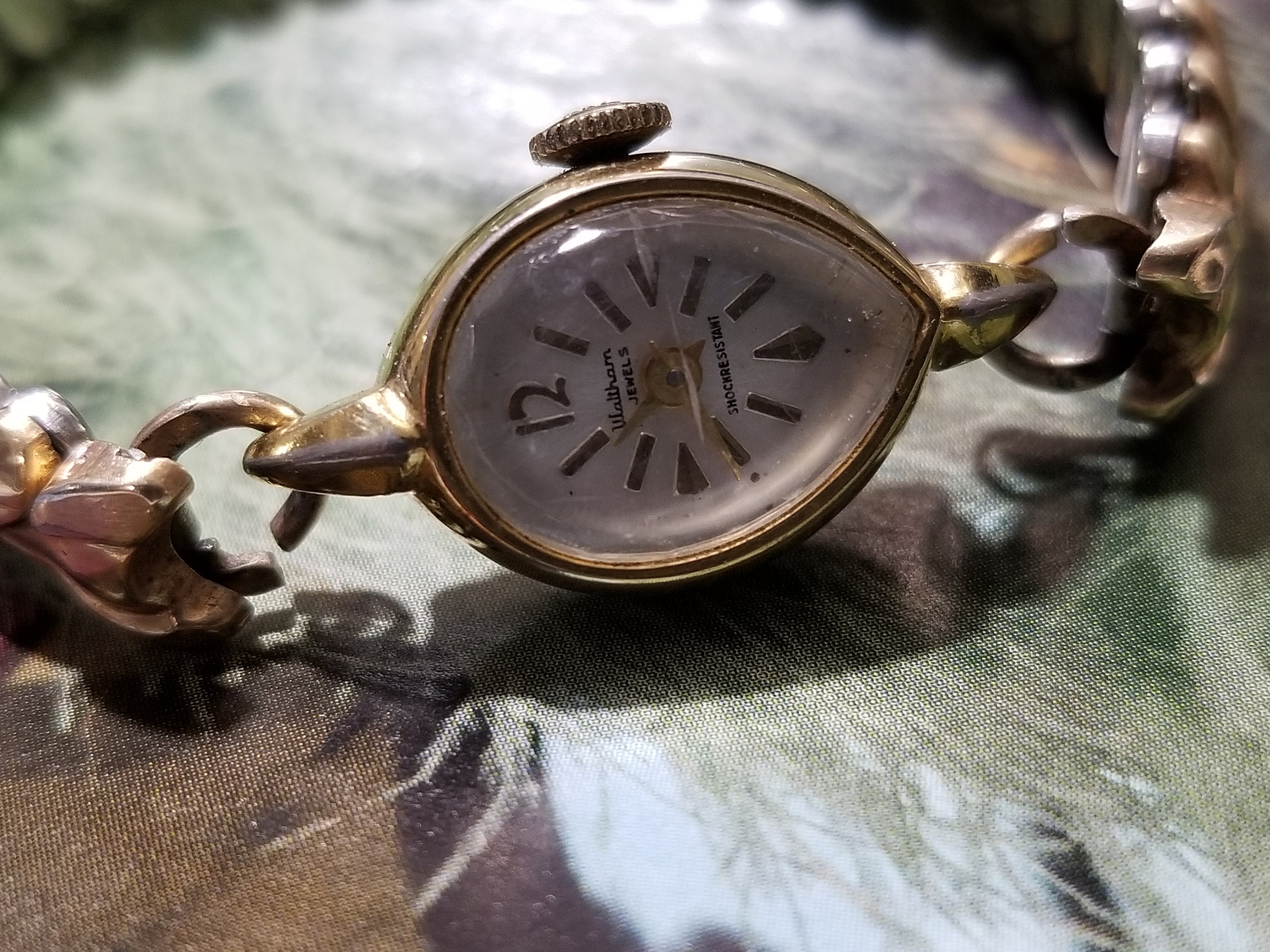 ART DECO Waltham 17 WATCH Jewels Swiss Working watch women 10k RGP Vintage 10kt Gold Waltham Ladies Swiss Watch 17 Jewels - Etsy main image 3