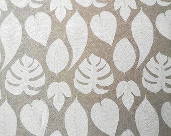 Coated cotton leaves beige white (sold by the metre)