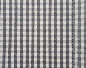 Coated cotton gray white checked (sold by the metre)