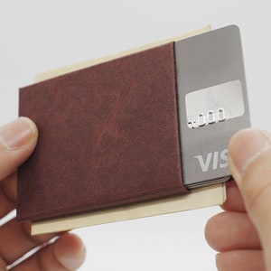Kamino Card Sleeve Wallet