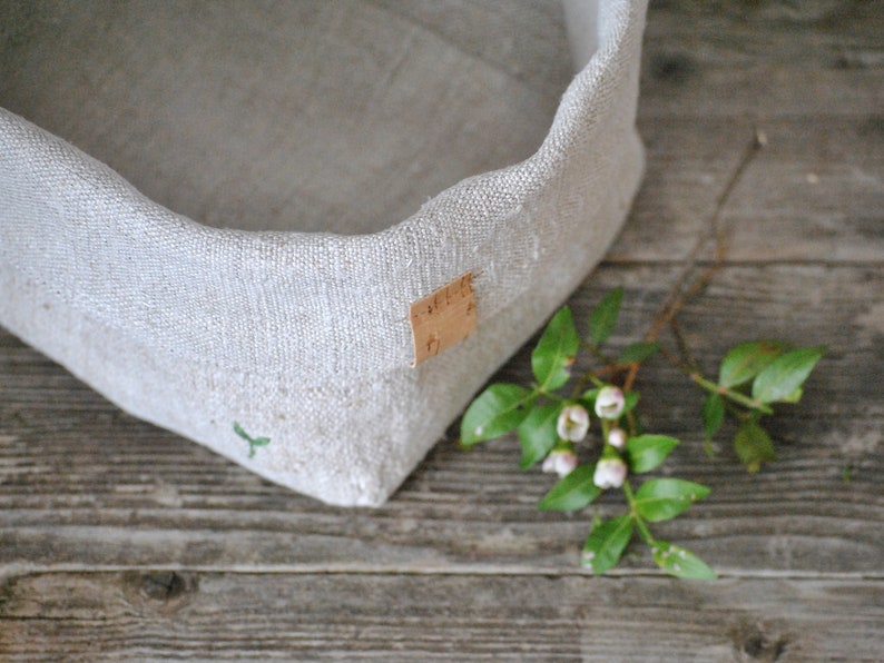 Linen bread basket made of natural linen, natural storage basket made of vintage linen, fabric basket antique linen, Easter basket image 3