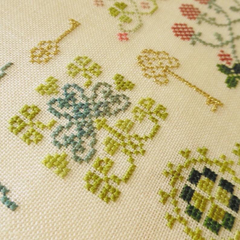 New Sealed Cross Stitch Hand Embroidery Kit Duke Clover Luck Etsy