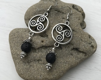 TRISKEL, Ohrringe, Ohrhänger, Kelten-Schmuck, keltische Ohrringe, Wikingerschmuck, Lava-Perlen, Triskelion