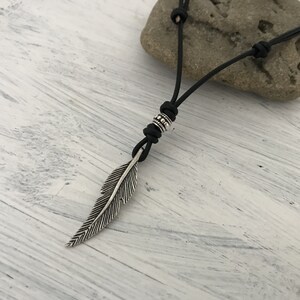 INDIAN SPIRIT, leather necklace with feather and ethnic pearl in antique bronze or silver, partner jewelry, Indian jewelry, ethnic amulet, unisex image 5