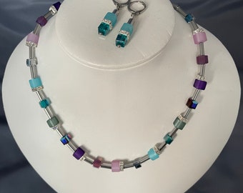 high-quality CUBE NECKLACE with Swarovski, Polaris, hematite, rhinestones, glass cubes, Polaris cubes, necklace color mix, purple-lilac-turquoise-aqua