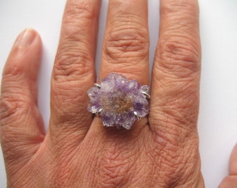 Eisblume: Ring aus Sterlingsilber mit Amethyst