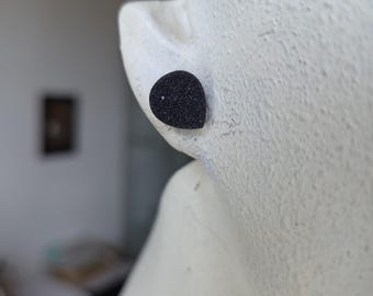 kleine Ohrstecker aus Onix mit Sterlingsilberbrisur