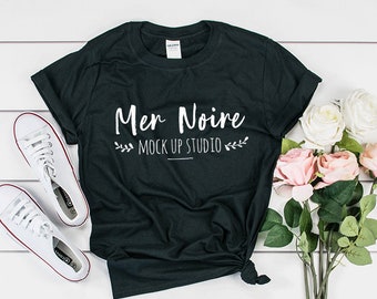 Download Gildan Mockup 64000 Softstyle Black Knotted Shirt Unisex Flatlay Mockup Gildan Softstyle Mockup 3d Photorealistic Logo Mockup Free Download