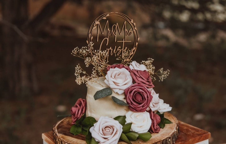 Gold cake topper for Wedding, Wedding cake topper,Mr and mrs cake topper,Personalized cake topper,Anniversary Cake topper,Custom cake topper Natural Wood