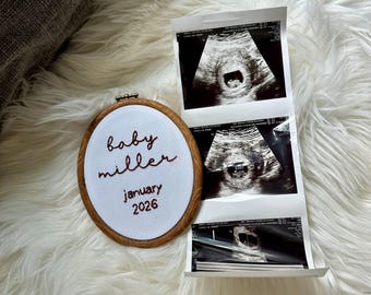 Embroidered Nursery Decor/ Keepsake/ Baby Gift/ Embroidery Hoop/ Personalized Name Sign/ Baby Name/ Handmade Gift/ Custom Nursery Sign/