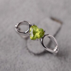 Peridot ring sterling silver solitaire anniversary ring August birthstone heart cut gemstone ring for women
