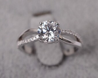925 Sterling Silver 1 Carat Round Created Diamond Solitaire Engagement Ring R37