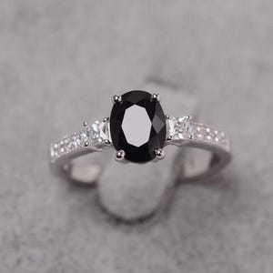 Oval cut black spinel ring sterling silver wedding ring for women