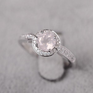 Round cut pink quartz ring sterling silver wedding ring for women