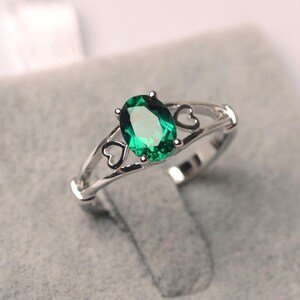 Smaragd Ring Sterling Silber Ehering für Frauen oval geschliffen Mai Geburtsstein Ring