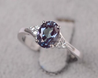 Alexandrite ring oval cut stone June birthstone ring sterling silver wedding ring for women