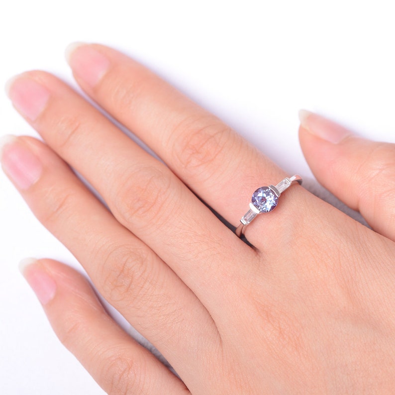 Alexandrite ring sterling silver round cut gemstone ring engagement ring