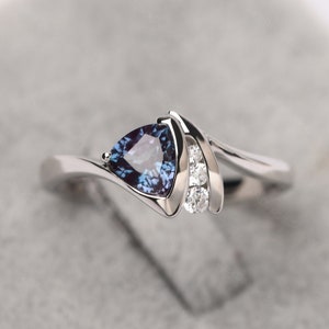 Trillion Cut Alexandrite Wedding Ring June Birthstone Unique Design Color Changing Delicate Ring