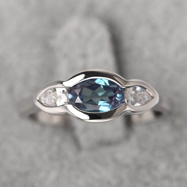 Unique Color Changing Alexandrite Anniversary Ring Silver Oval Cut Three Stone June Birthstone Ring