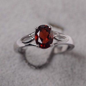 Garnet ring silver engagement ring for women oval cut promised red gemstone ring