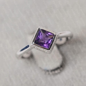 amethyst ring sterling silver wedding ring for women February birthstone princess cut purple gemstone ring
