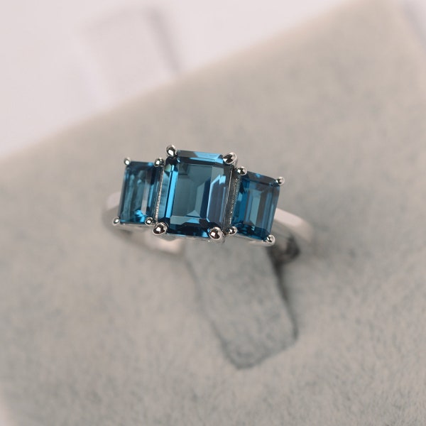 London blue topaz engagement ring silver 3 stone ring emerald cut blue gemstone ring