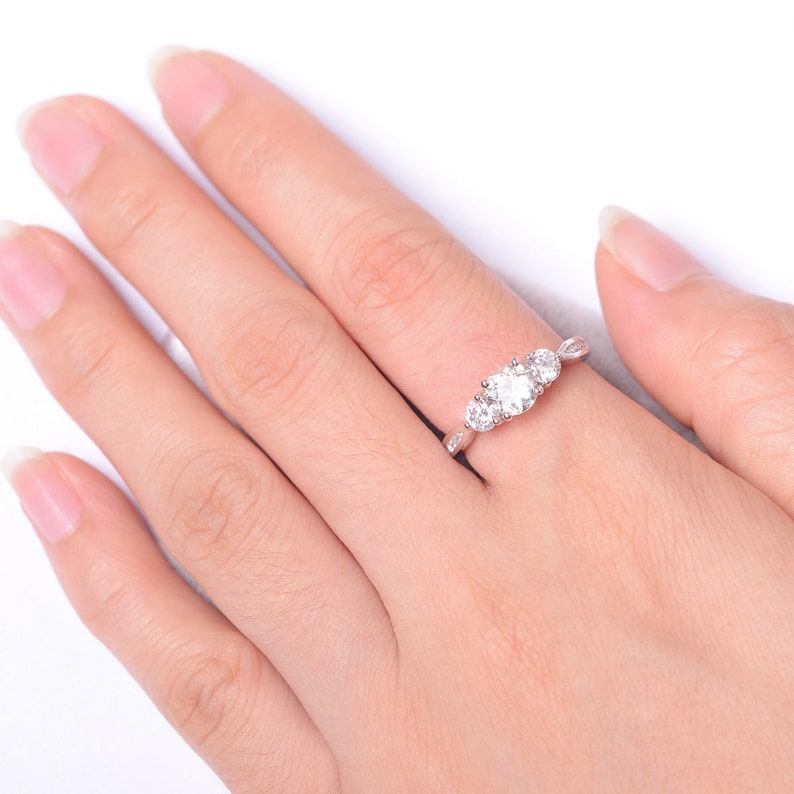 Green amethyst ring white gold anniversary ring for women round cut gemstone ring