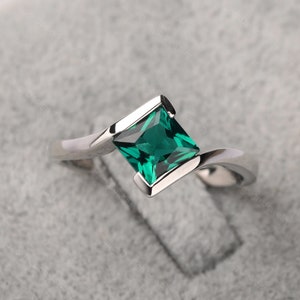 Solid silver bypass emerald ring princess cut minimalist wedding ring May birthstone ring