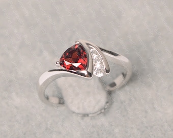 Garnet ring trillion cut sterling silver wedding ring for women January birthstone ring