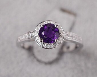 Amethyst ring round cut purple gemstone February birthstone sterling silver engagement ring for women