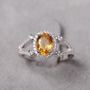 Citrien ring sterlingzilveren verlovingsring voor vrouwen ovaal geslepen november geboortesteenring