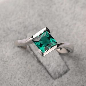 Solid silver bypass emerald ring princess cut minimalist wedding ring May birthstone ring