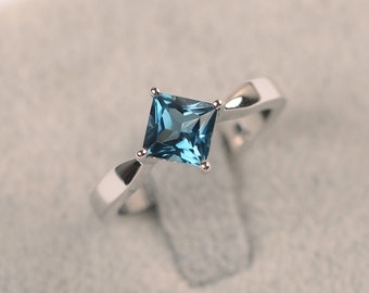 Minimalist ring kite setting London blue topaz wedding ring princess cut November birthstone