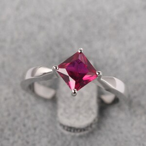 Drachenring Rubin versprechen Silber Princess Cut Solitär Juli Geburtsstein Ring