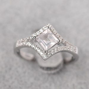 Drachen Setting Verlobungsring Silber Quadratschliff Pave Setting Rosenquarz Ehering