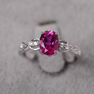 Robijnrode ring sterlingzilveren oneindigheidsverlovingsring voor vrouwen ovaal geslepen rode stenen ring juli geboortesteen