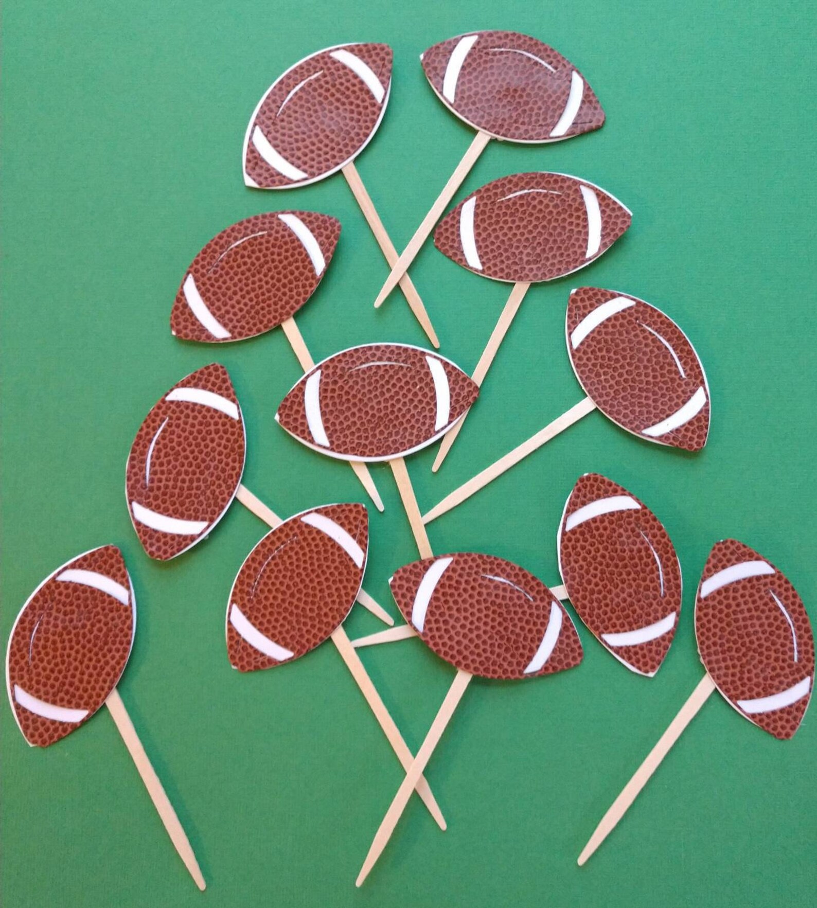 Football Cupcake Toppers, Sports Cupcake Toppers, NFL Pics, Sport Balls
