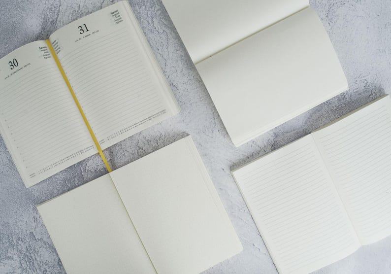Acuto A5 Refillable Journal Presentset Personligt Handgjort Reseanteckningsblock i Italienskt Läder Marinblått (22 x 16 cm) Gratis Initialer & Gratis Gravyrpenna! bild 4