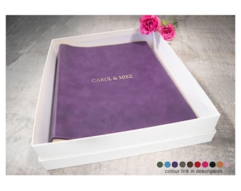 Capri Jazz-fotoalbum Gepersonaliseerde handgemaakt Italiaans leer bruiloft plakboek Aubergine geschenkdoos groot (30×24 cm) Gratis eerste gravure!