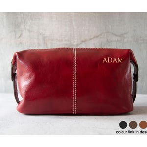 Marco Polo Handmade Italian Full Grain Vegetable Tan Leather Wash Bag Medium Red, Leather Dopp Kit (14cm x26cm x12cm) Can be Personalised!