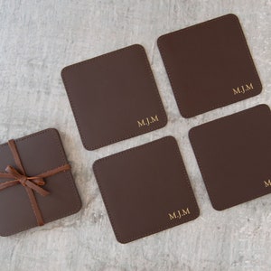Matador Handgefertigte Leder Untersetzer Set mit 4 Schokolade, Getränke Untersetzer (10 cm x 10 cm) Kostenlos Personalisierbar!