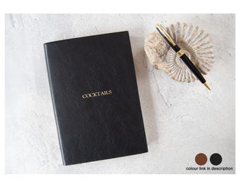 Rustico A5-dagboek gepersonaliseerd handgemaakt Italiaans volnerf plantaardig geelbruin leer reisnotitieboek zwart (21 x 15 cm) Gratis initialengravure!