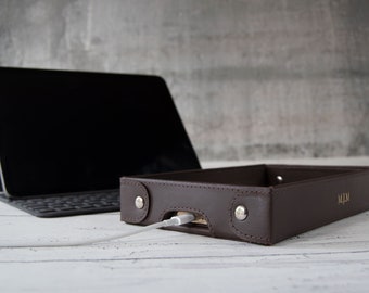 Matador Handcrafted Leather Tray Organiser Chocolate, Office Desk Organizer (20cm x 12cm x 3cm) Can be Personalised!