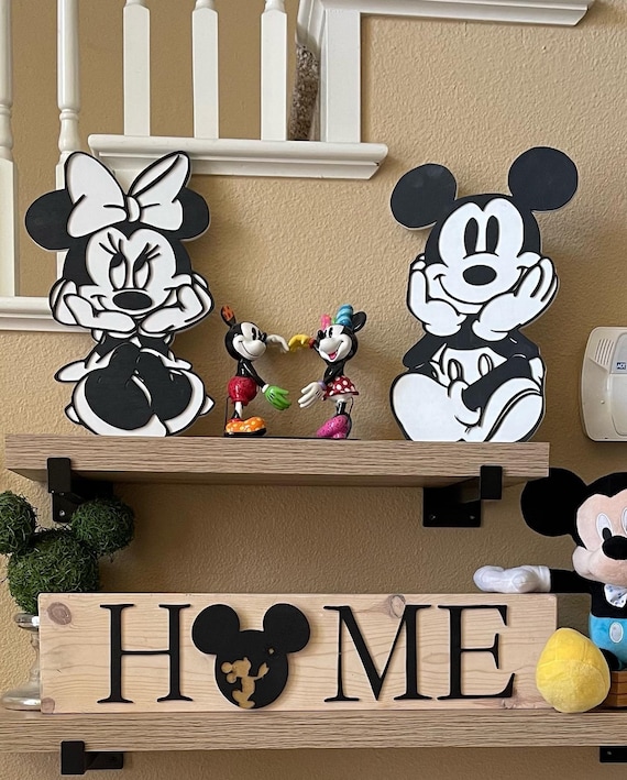 Disney Mickey Mouse and Minnie Mouse Kitchen Collage Wood Tabletop Decor -  Cute Mickey Mouse Decoration to Hang or Display
