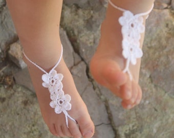 Crochet baby barefoot sandals,Flower girls barefoot sandals,Baby foot accessories,Photo prop,Beach wedding,Baby Sandals,Wedding shoes,Anklet